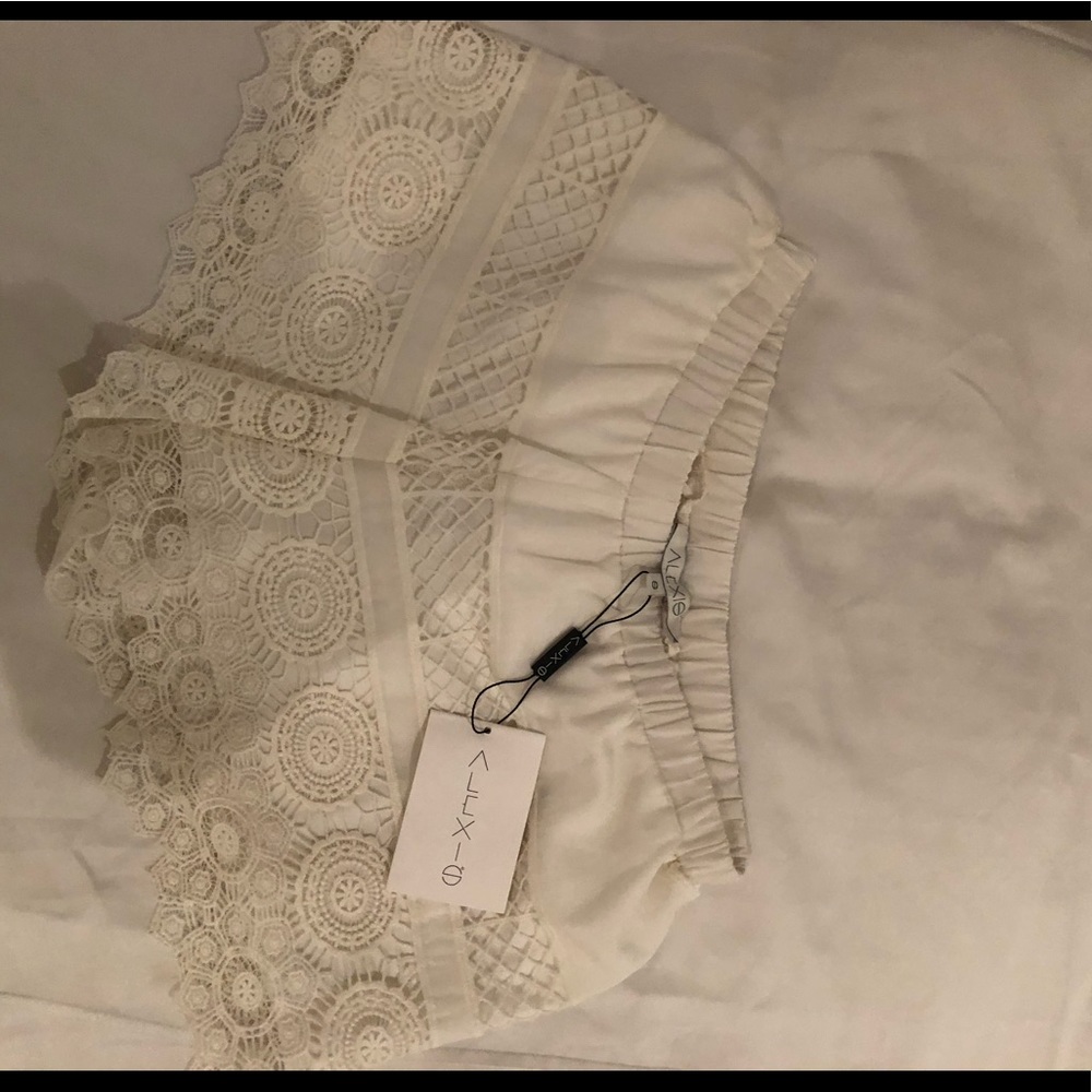 alexis small shorts
